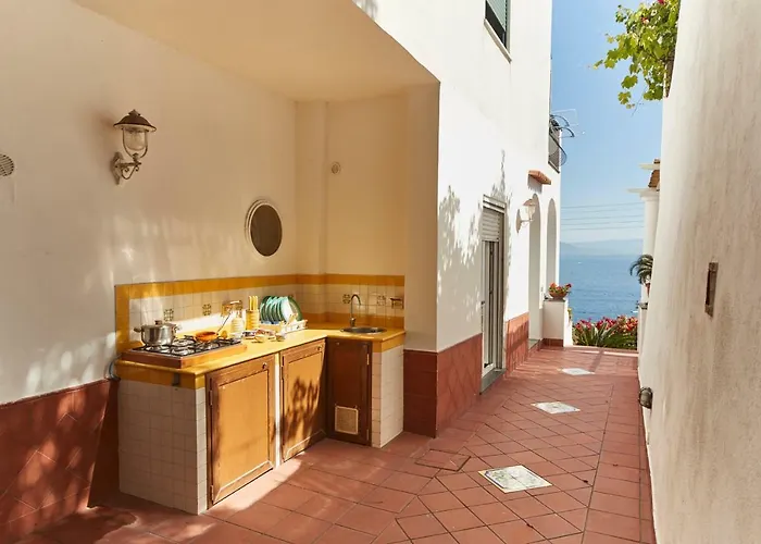 Chiara Marina Grande * Capri