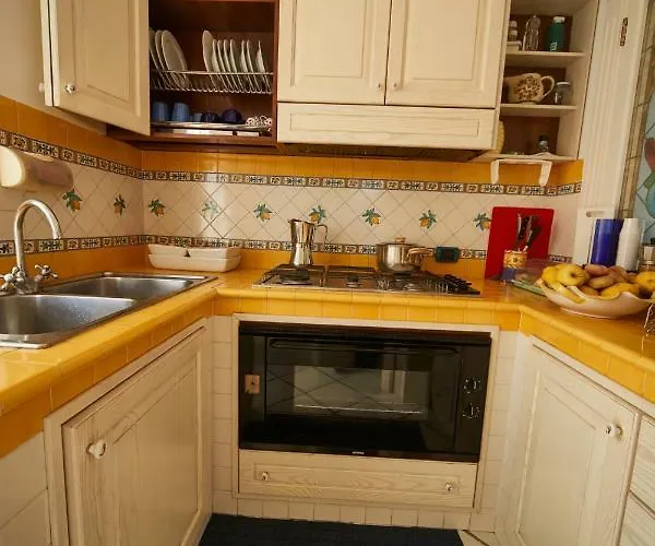 Chiara Marina Grande * カプリ