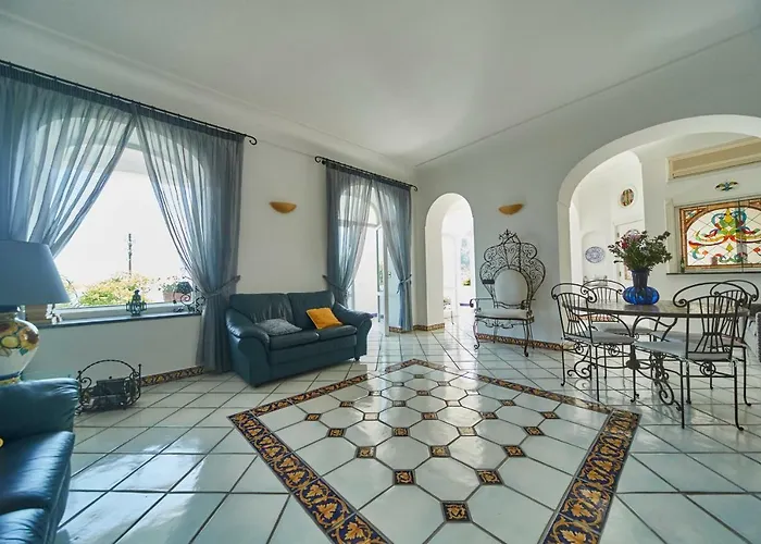 Chiara Marina Grande カプリ